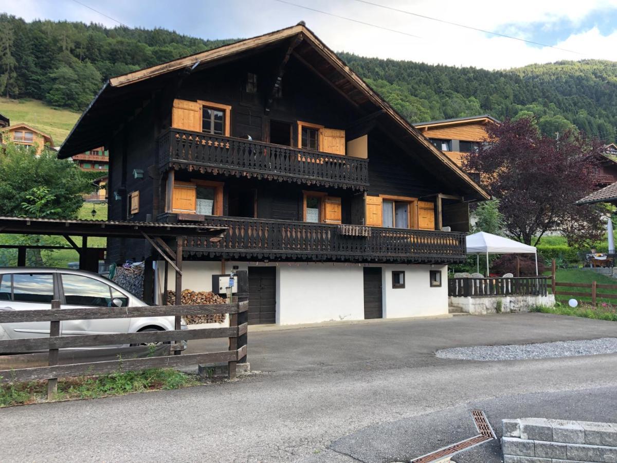 Villa Le Mazot Troistorrents Esterno foto